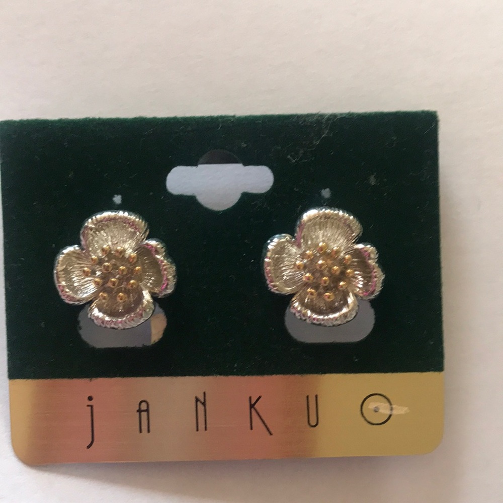 Fashion Clip On Earrings